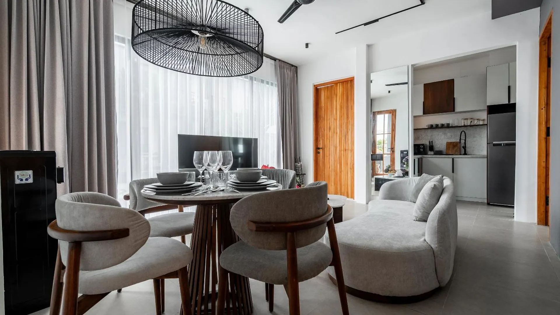 Sebelas Appartments By Evdekimi - The Residence With Authentic Cafe In Ubud Center - Long Stay Extras Lägenhet