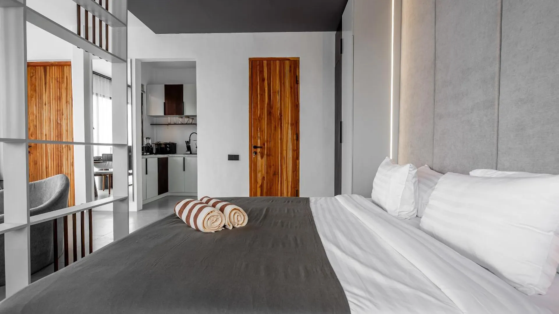 Lägenhet Sebelas Appartments By Evdekimi - The Residence With Authentic Cafe In Ubud Center - Long Stay Extras Indonesien