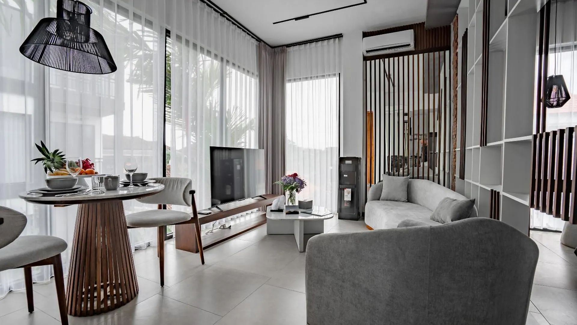 Sebelas Appartments By Evdekimi - The Residence With Authentic Cafe In Ubud Center - Long Stay Extras 0*,  Indonesien