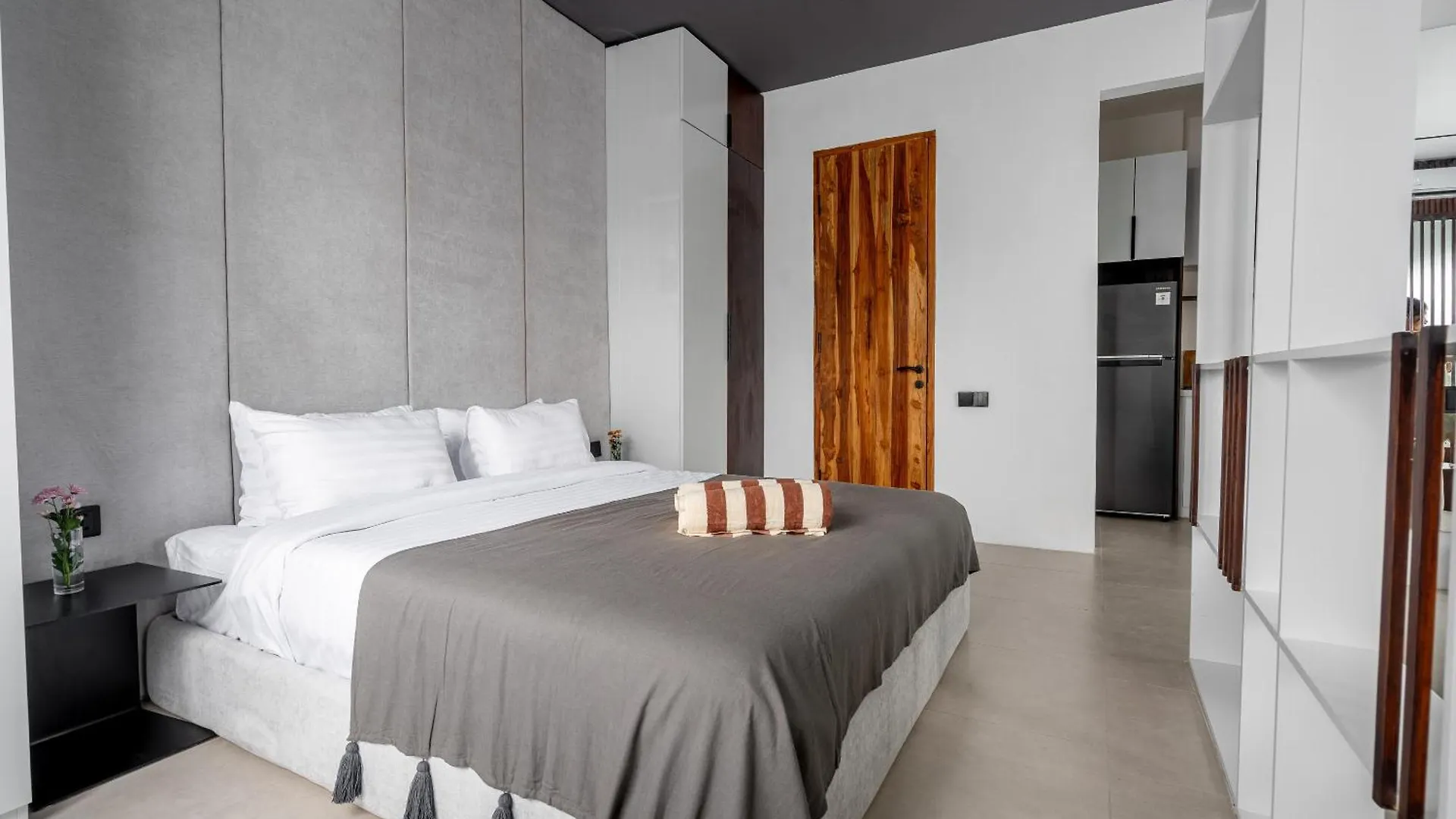Sebelas Appartments By Evdekimi - The Residence With Authentic Cafe In Ubud Center - Long Stay Extras Indonesien