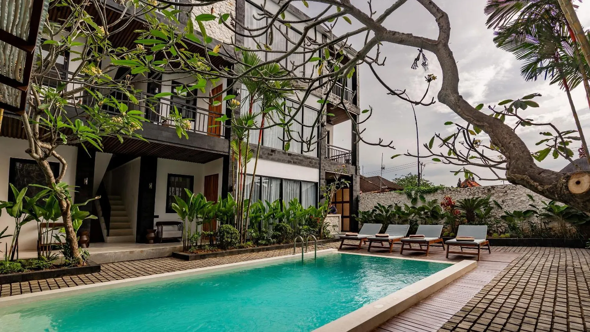 Sebelas Appartments By Evdekimi - The Residence With Authentic Cafe In Ubud Center - Long Stay Extras